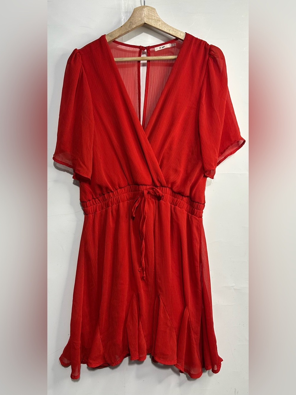5 for $25🔥Mi Ami Red V-Neck‎ Flutter Dress Large